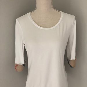 Woman’s Burberry Top